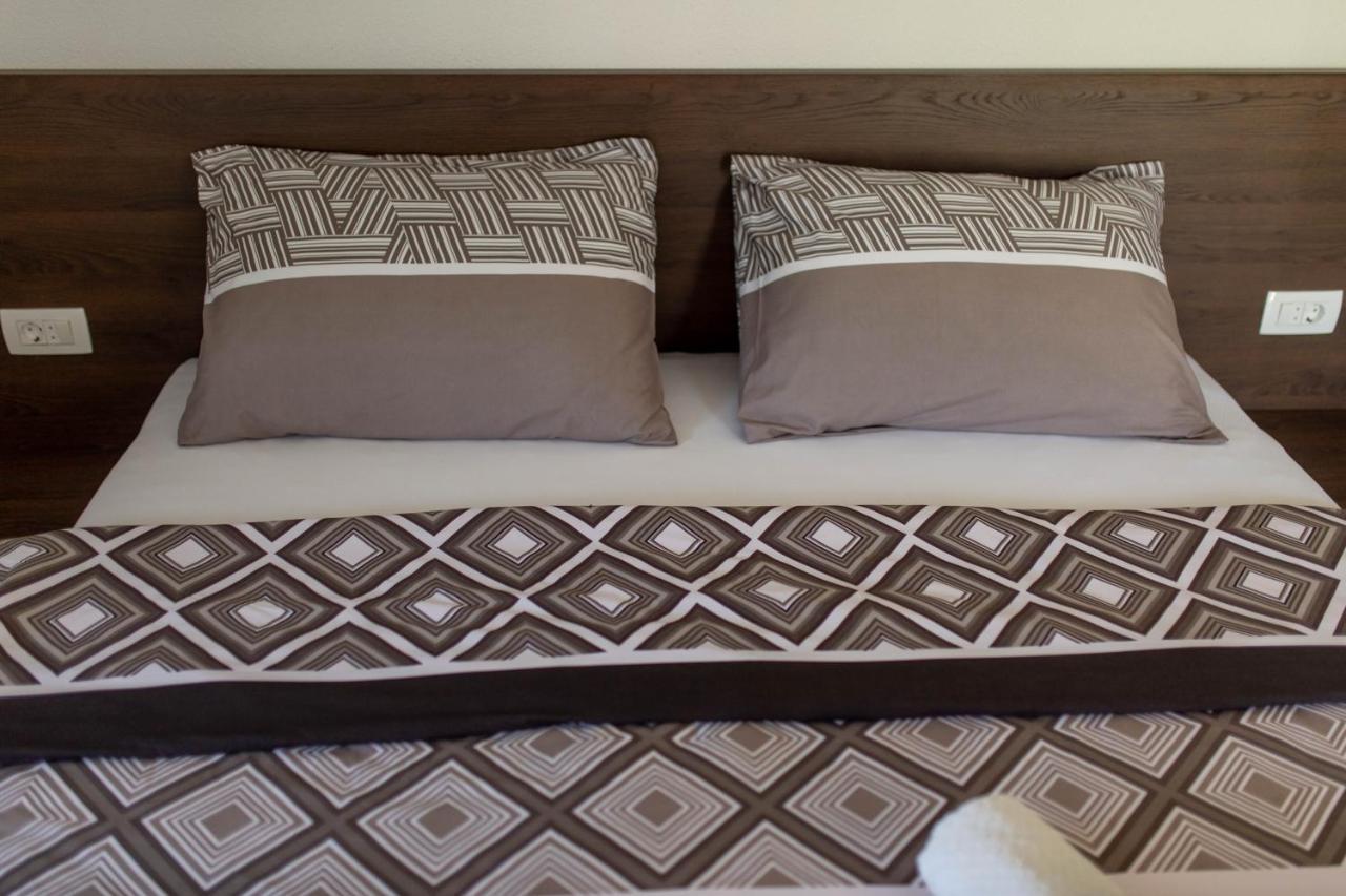 Apartmani Mia Prozor Εξωτερικό φωτογραφία
