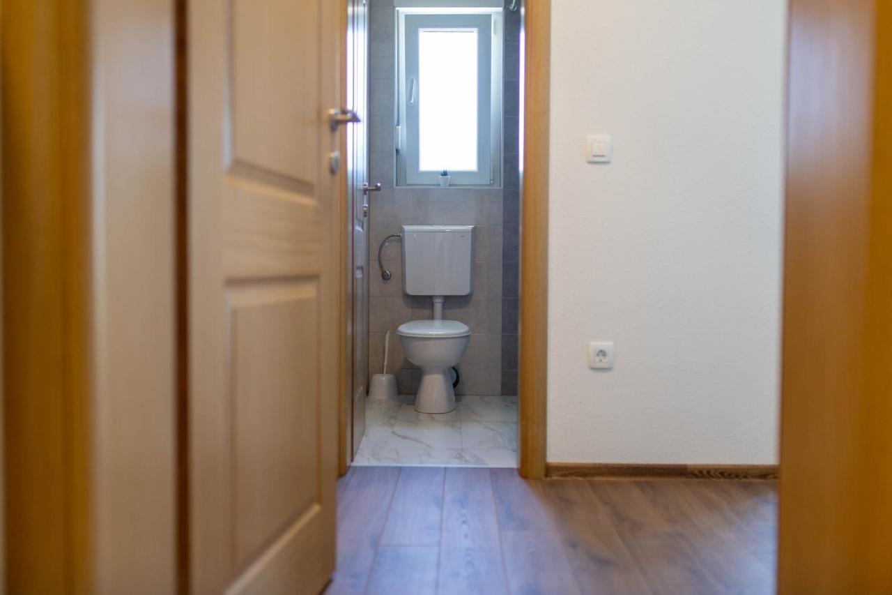 Apartmani Mia Prozor Εξωτερικό φωτογραφία